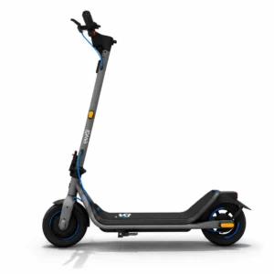Vista 2 de Monopatin Electrico Ewol i25 600W | 36v 7,8 ah